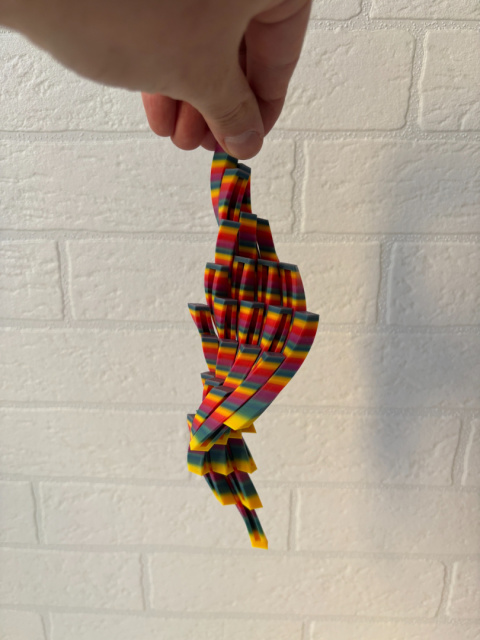 Figurka Spiral sensoryczna 3d, Rainbow Tropical Figurka Spiral sensoryczna 3d, Rainbow Tropical