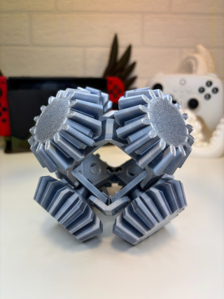 Figurka Ruchomo-Rozkładana sensoryczna 3d, Metalowo-szara