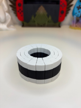 Figurka okrągła sensoryczna 3d, Czarno-Biała