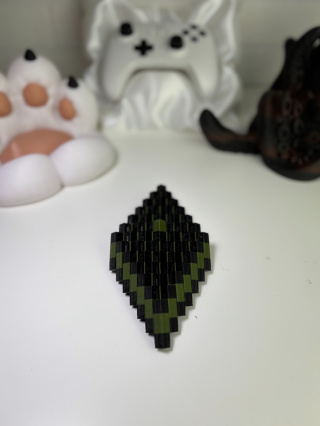Figurka Kwadratowa sensoryczna 3d, Czarno-Zielona