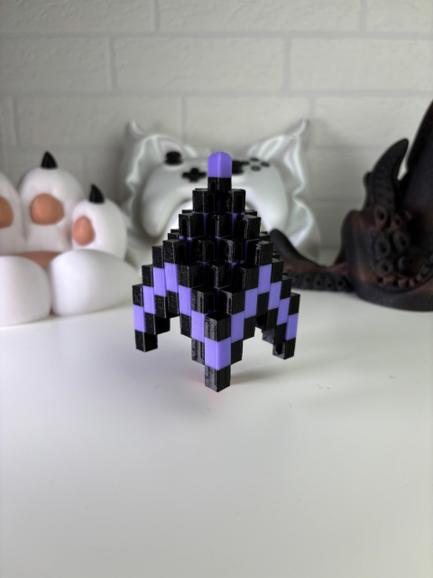 Figurka Kwadratowa sensoryczna 3d, Czarno-Fioletowa Figurka Kwadratowa sensoryczna 3d, Czarno-Fioletowa
